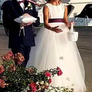 Elegant White & Purple Girls Dress. David's Bridal. Size 10 Youth